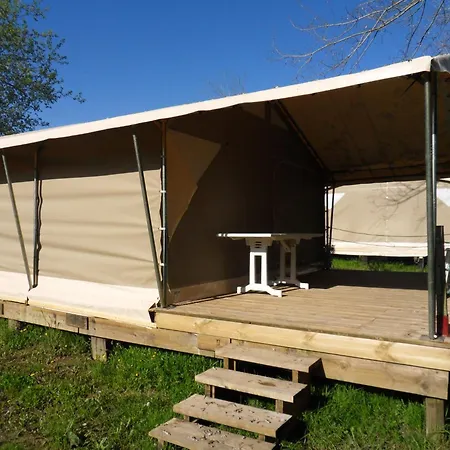 Etche Zahar キャンプ場 Urt