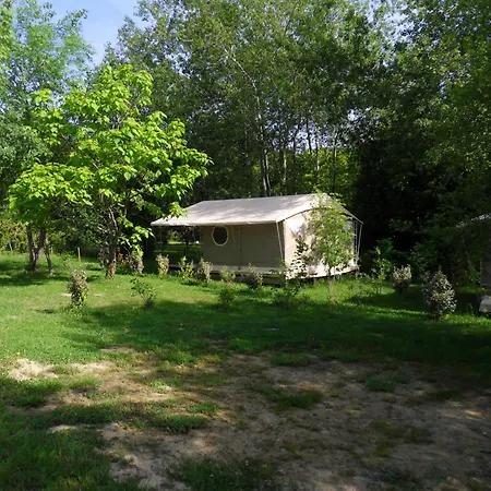 キャンプ場 Etche Zahar Urt