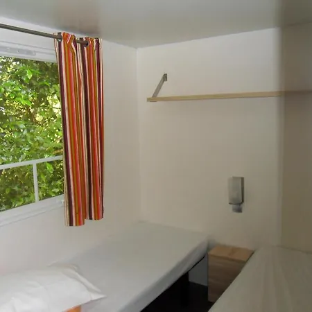 Etche Zahar キャンプ場 Urt