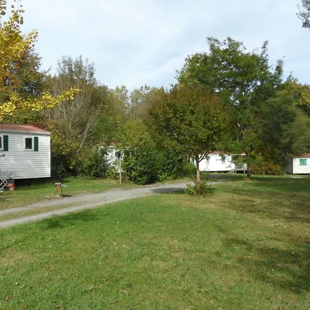 Etche Zahar キャンプ場 3*