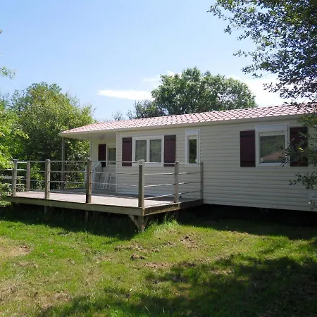 Etche Zahar キャンプ場 Urt