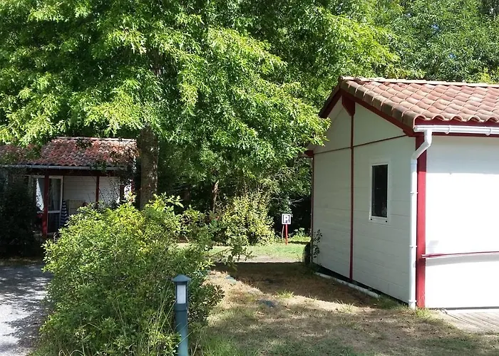 Etche Zahar Camping Urt